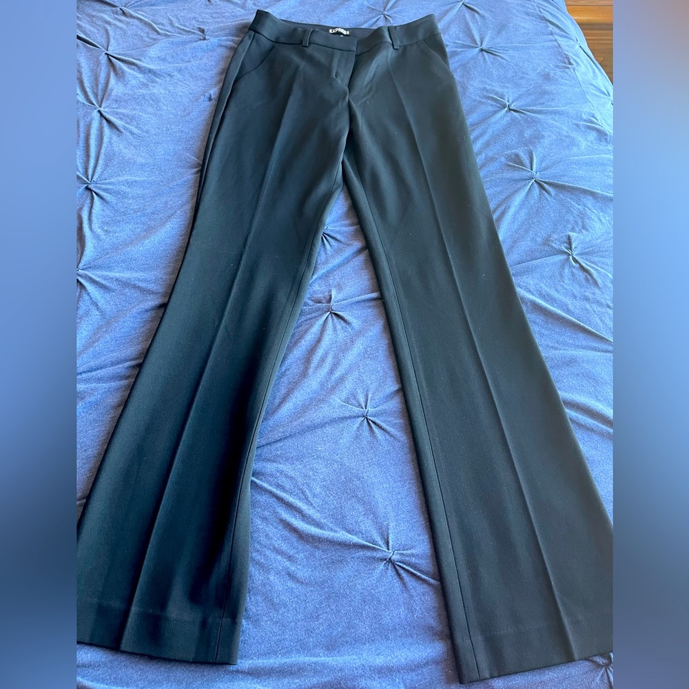 Brand new Express Columnist black pants, 4R, with front pockets.